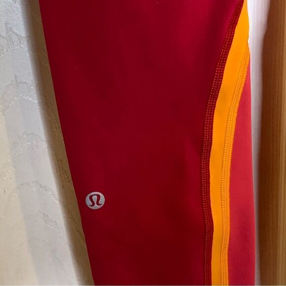lululemon Wild Twist 7/8 Tight Size 2 Ruby Red, Fuchsia Pink & Vivid Amber - Picture 7 of 10